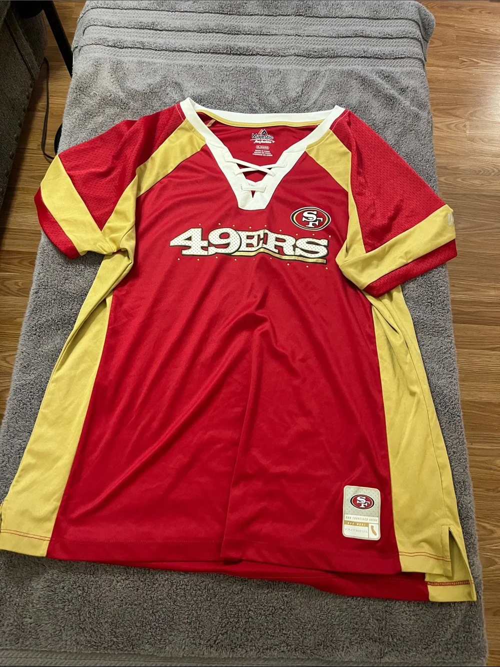 Majestic women’s Red & Gold 49ers Lace-Up Jersey